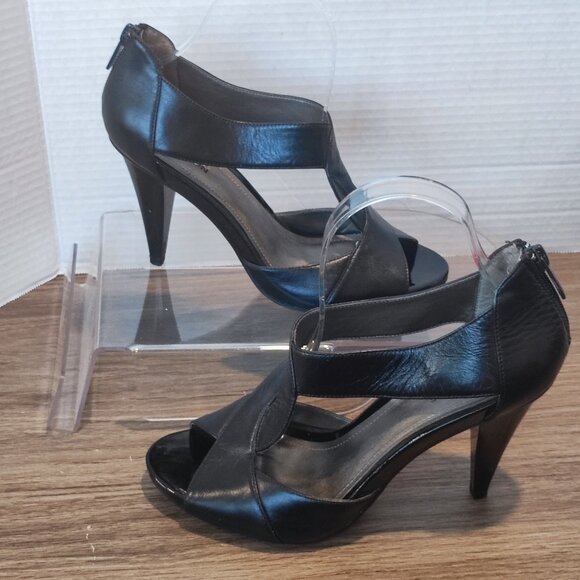 Kenneth Cole Reaction Sandals size 8 M Black High heel Leather Cross Strap - Picture 1 of 13